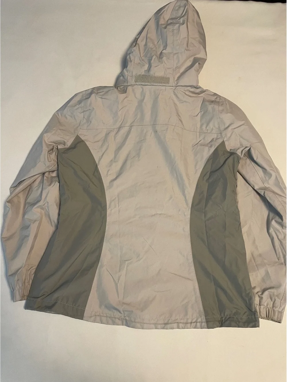 Eddie Bauer Women's Lightweight Hooded Windbreaker Jacket Size L